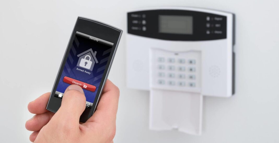 Jaki alarm do domu? Poradnik i wszystko, co musisz wiedzieć