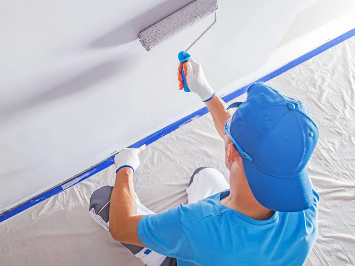 Jaki grunt pod farbę lateksową? Wszystko, co musisz wiedzieć