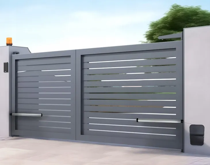 Jaki napęd do bramy dwuskrzydłowej na wąskie słupki? Poradnik