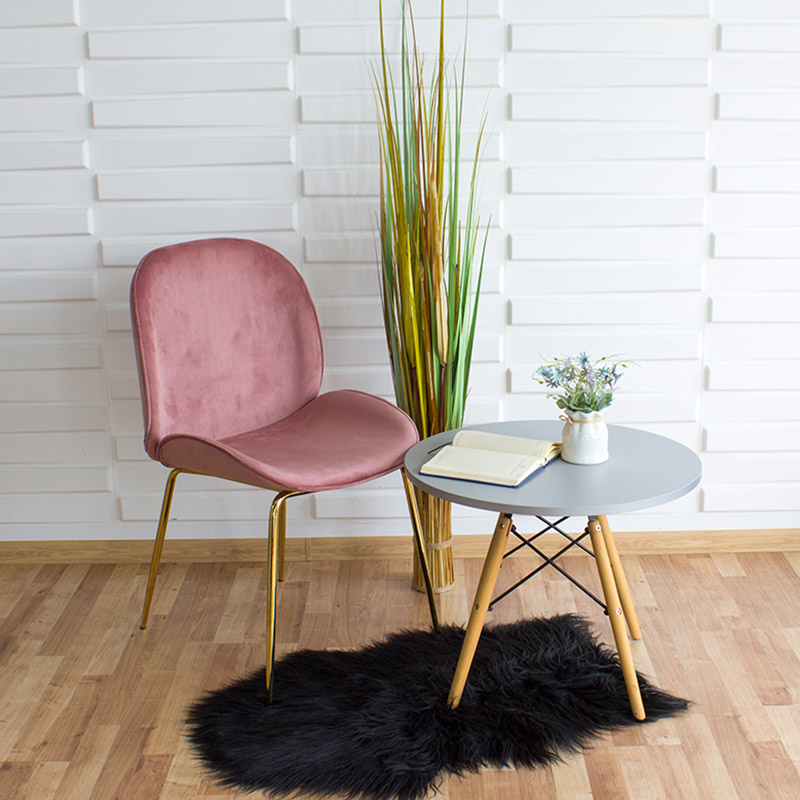 Krzesła welurowe różowe - luksus, komfort i styl w Twoim domu